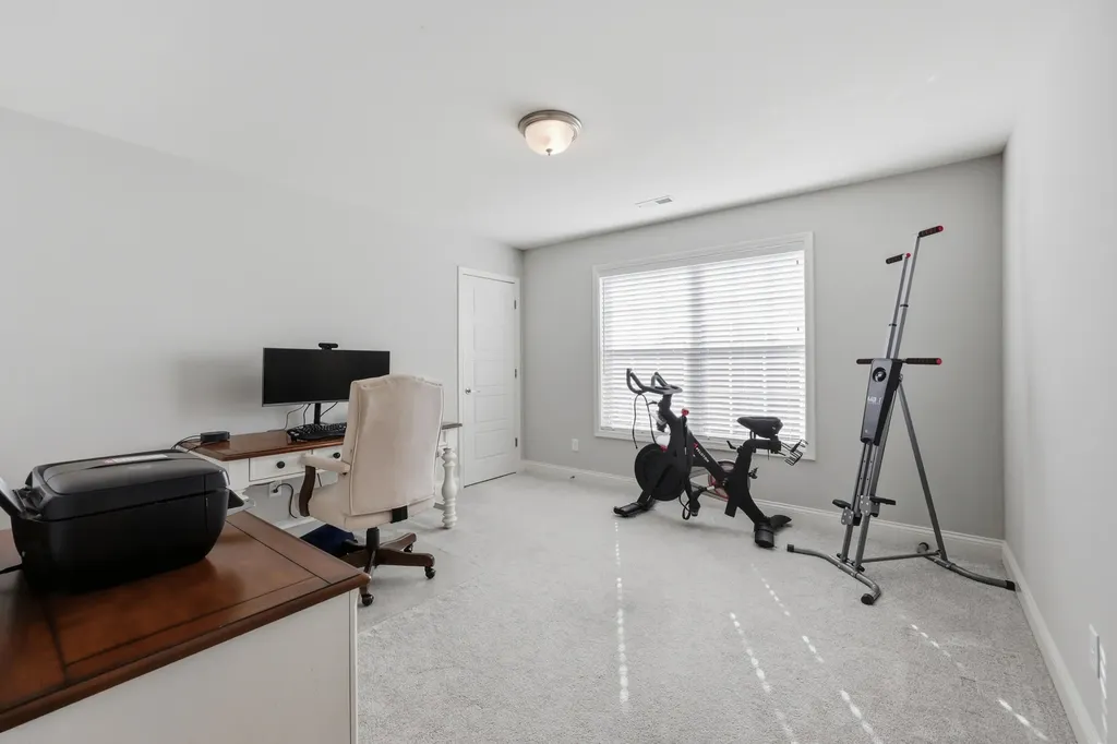 660 Snowy Egret Way Lexington KY 40515