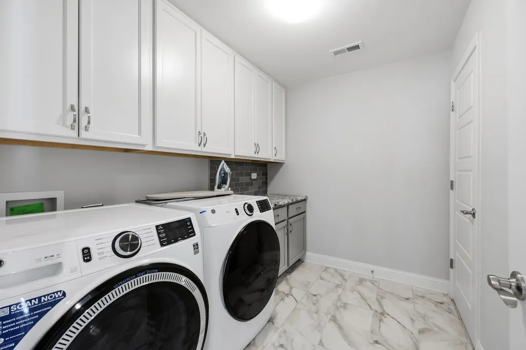 660 Snowy Egret Way Lexington KY 40515