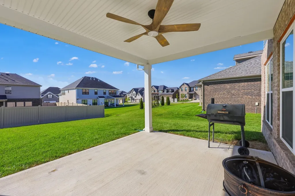 660 Snowy Egret Way Lexington KY 40515