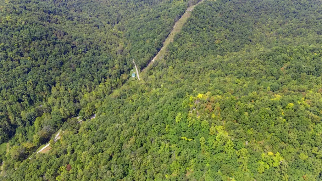 2047 Hatchers Creek Road Stanton KY 40380