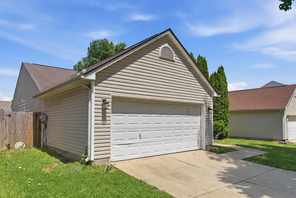 1937 Lost Trail Lane Lexington KY 40511