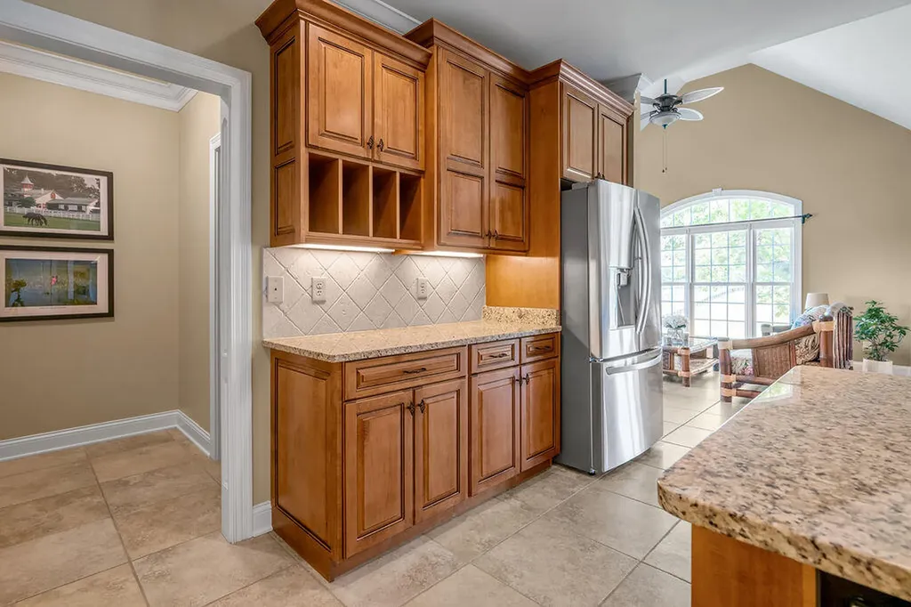 108 Stirling Lane Versailles KY 40383