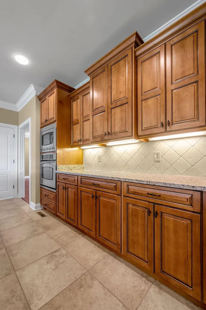 108 Stirling Lane Versailles KY 40383