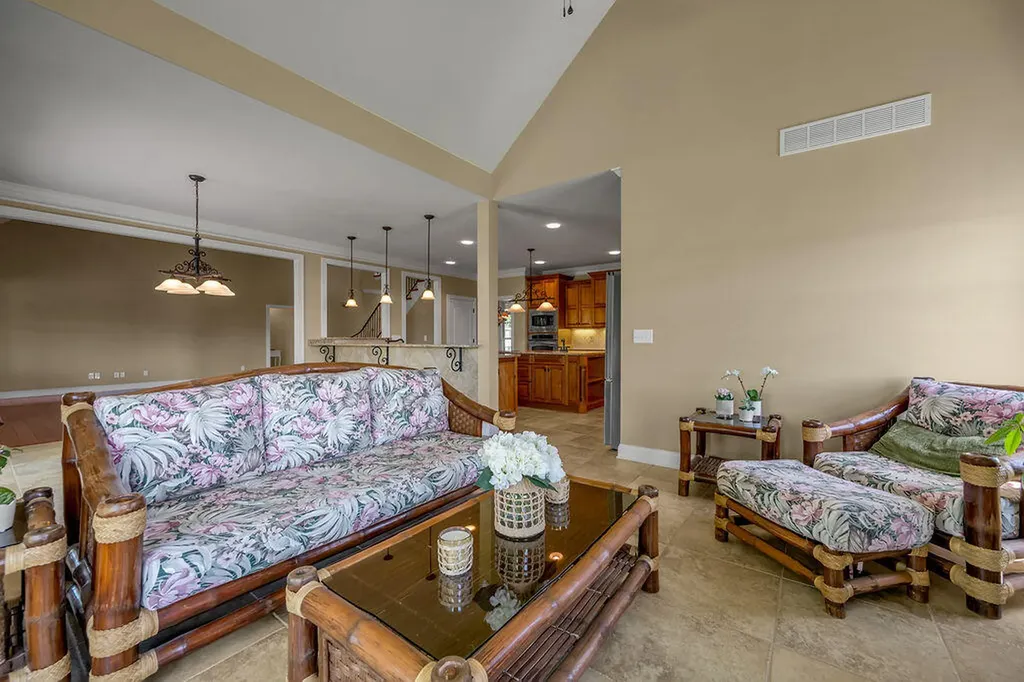 108 Stirling Lane Versailles KY 40383