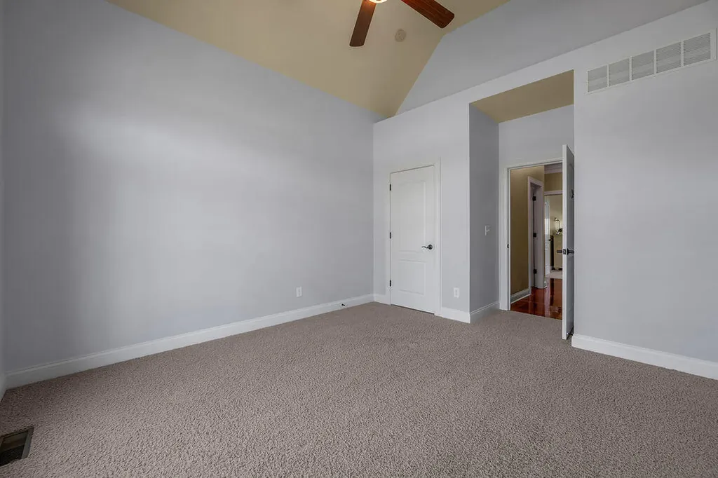 108 Stirling Lane Versailles KY 40383