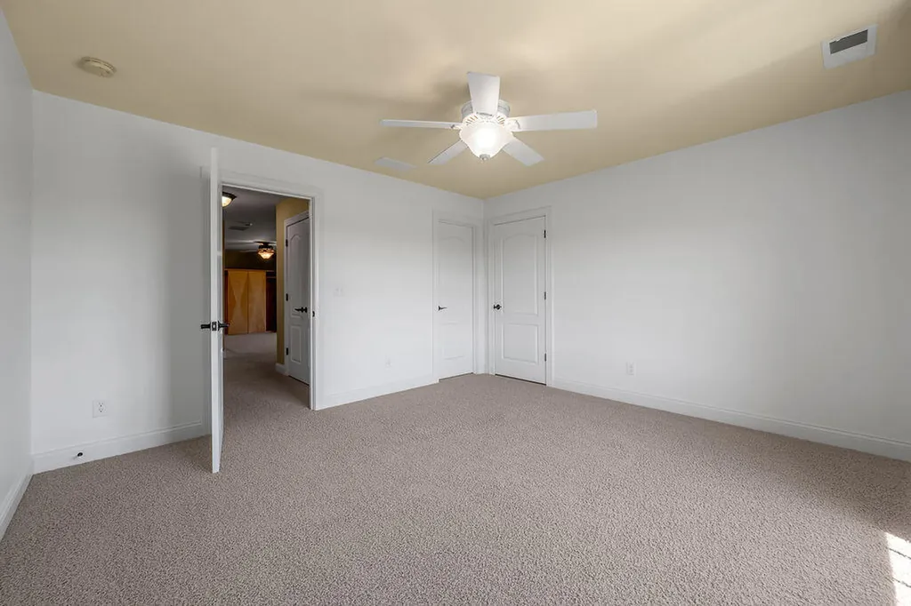 108 Stirling Lane Versailles KY 40383