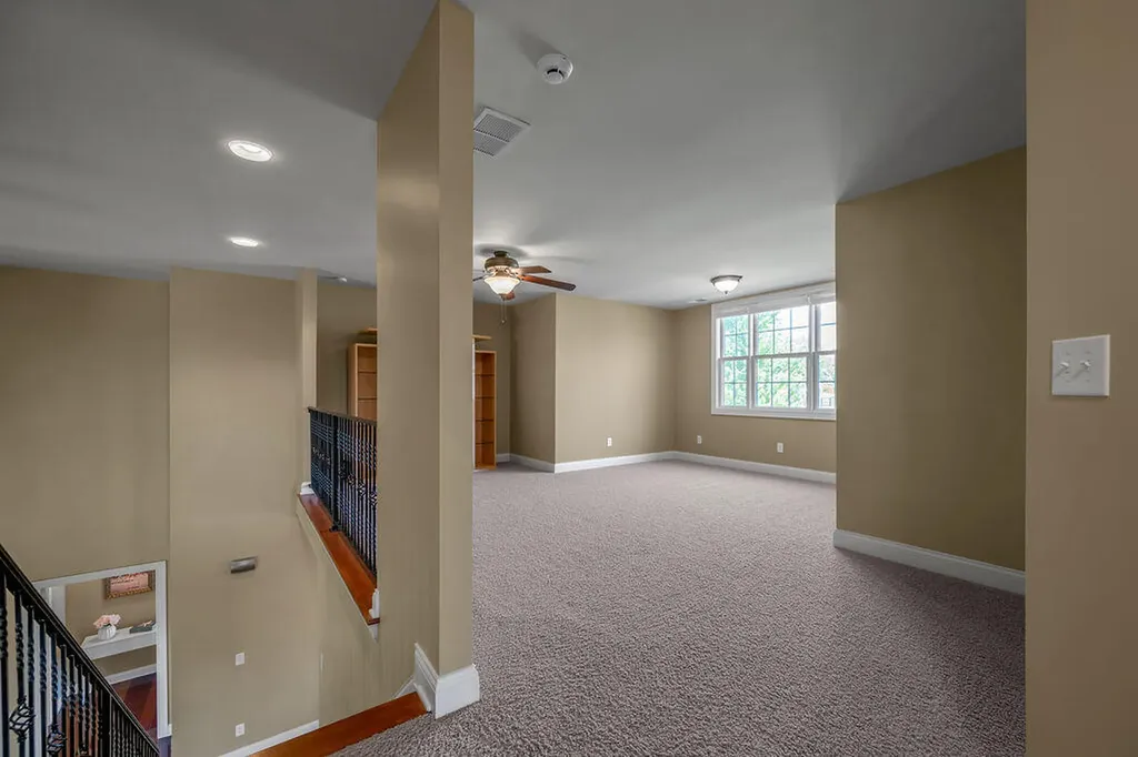 108 Stirling Lane Versailles KY 40383