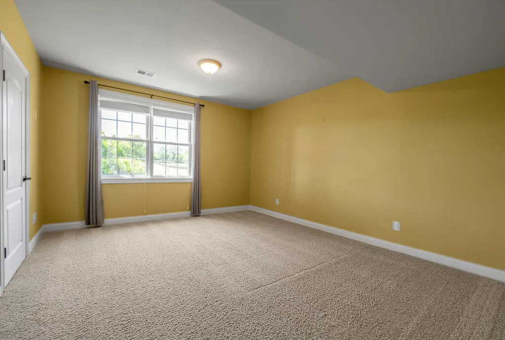 108 Stirling Lane Versailles KY 40383