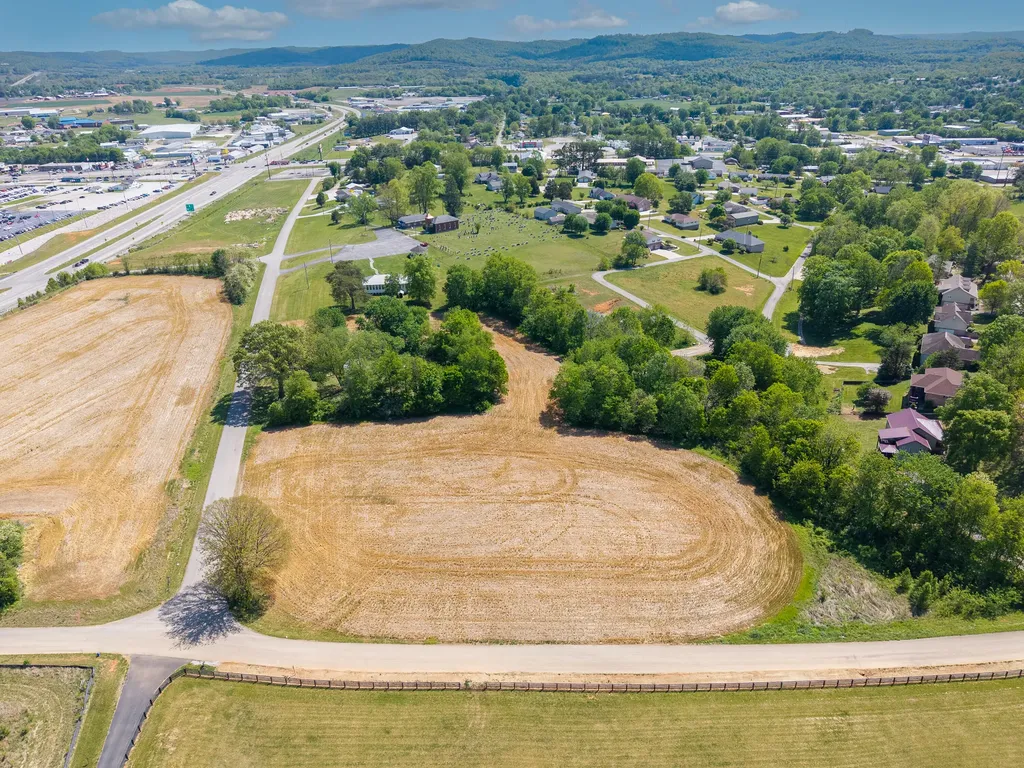 0498 Pisgah Church Road Somerset KY 42503
