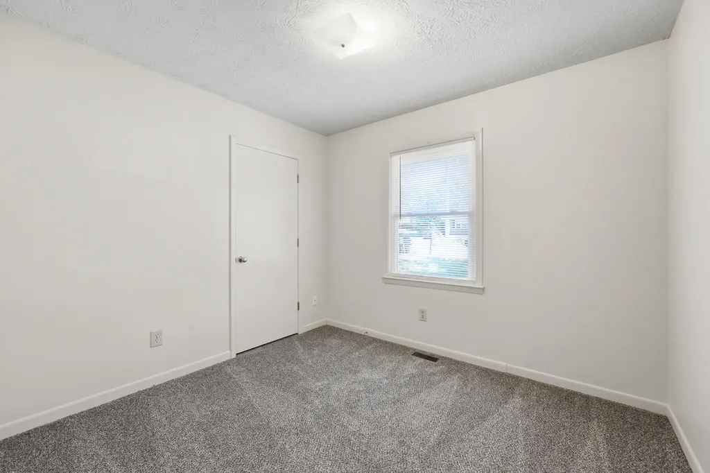 1082 Trent Boulevard Lexington KY 40517