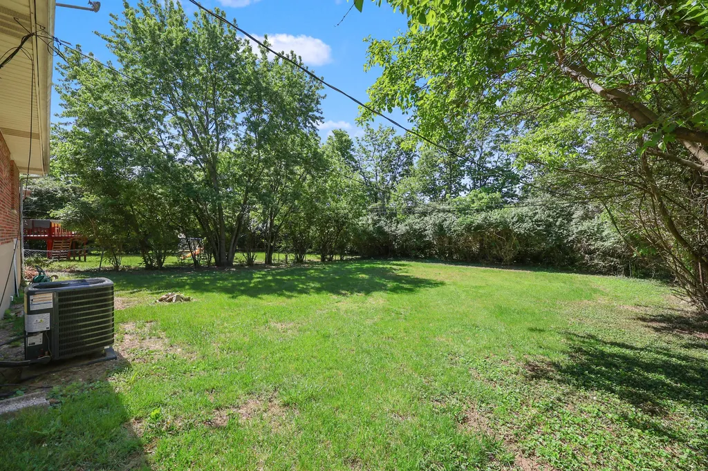1082 Trent Boulevard Lexington KY 40517