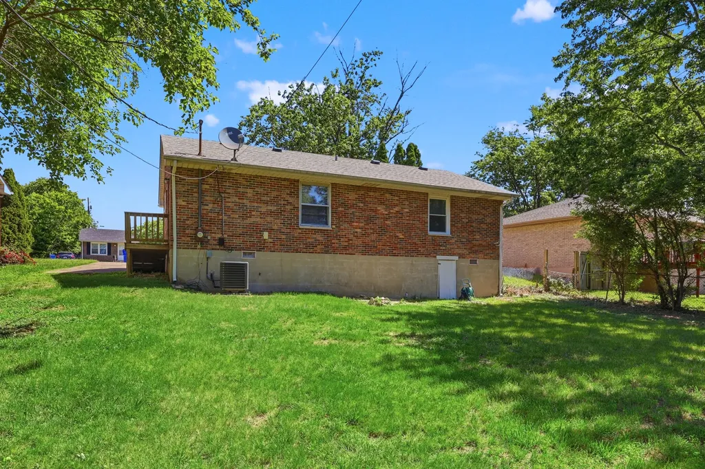 1082 Trent Boulevard Lexington KY 40517