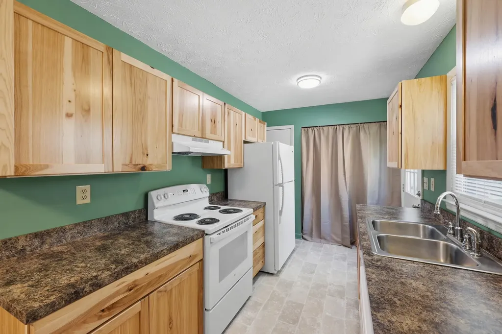 1082 Trent Boulevard Lexington KY 40517