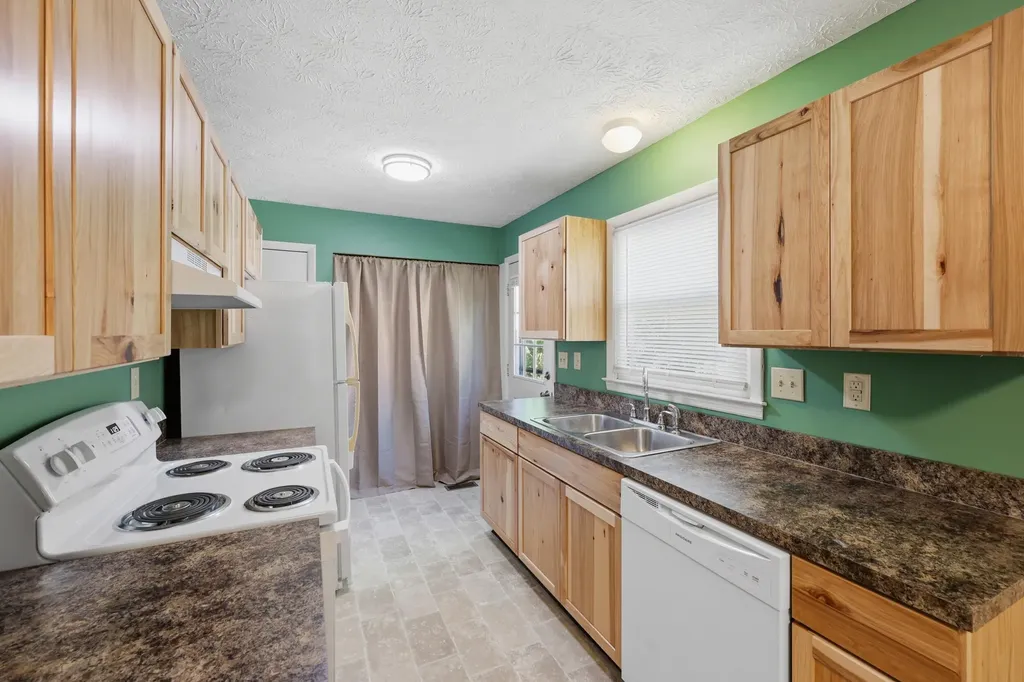 1082 Trent Boulevard Lexington KY 40517