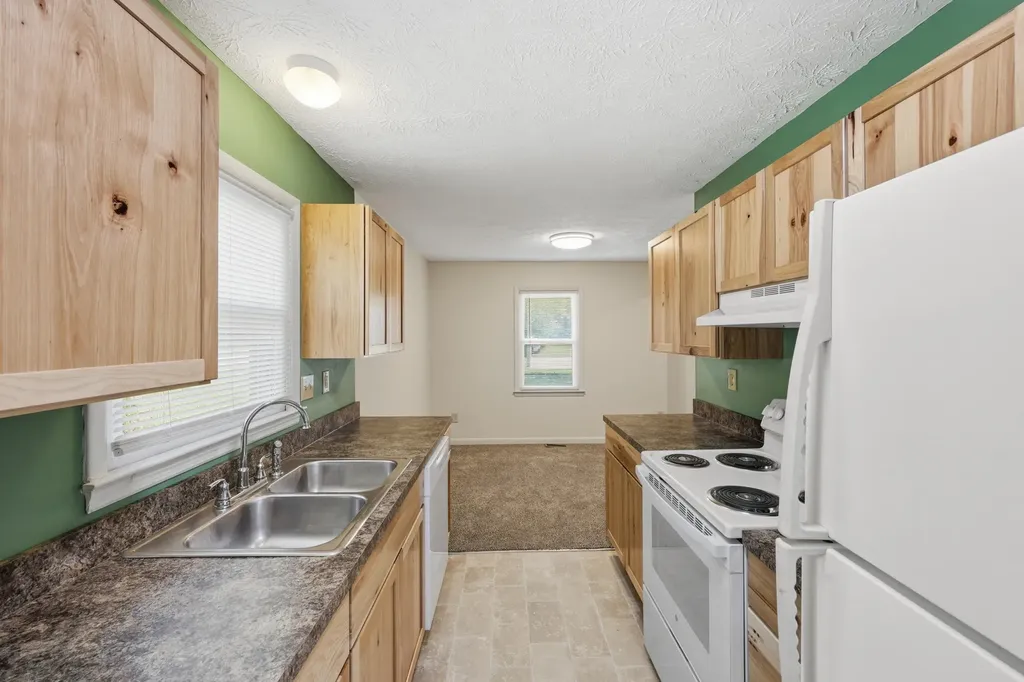 1082 Trent Boulevard Lexington KY 40517