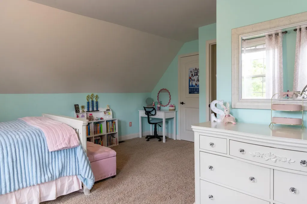 3393 Bay Springs Park Lexington KY 40509