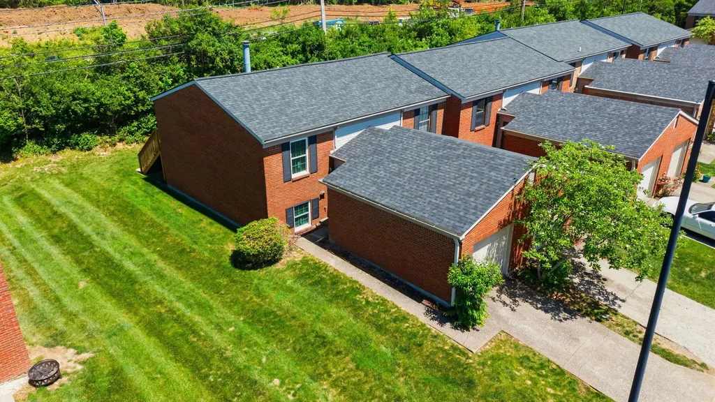 3629 Squires Woods Way Lexington KY 40515