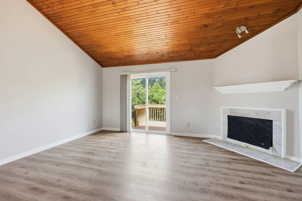 3629 Squires Woods Way Lexington KY 40515