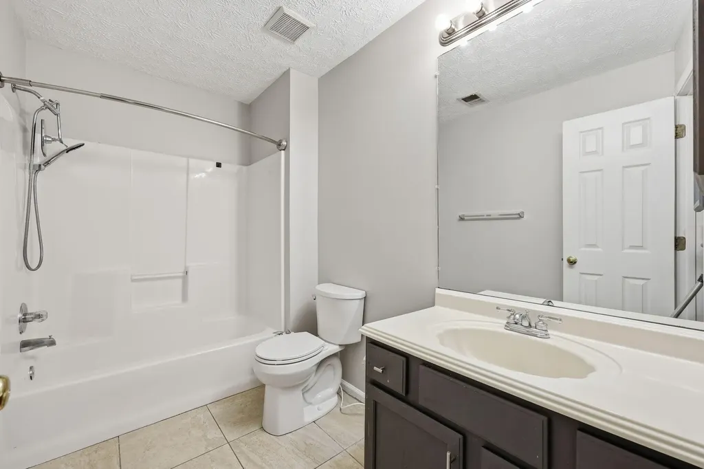 3629 Squires Woods Way Lexington KY 40515
