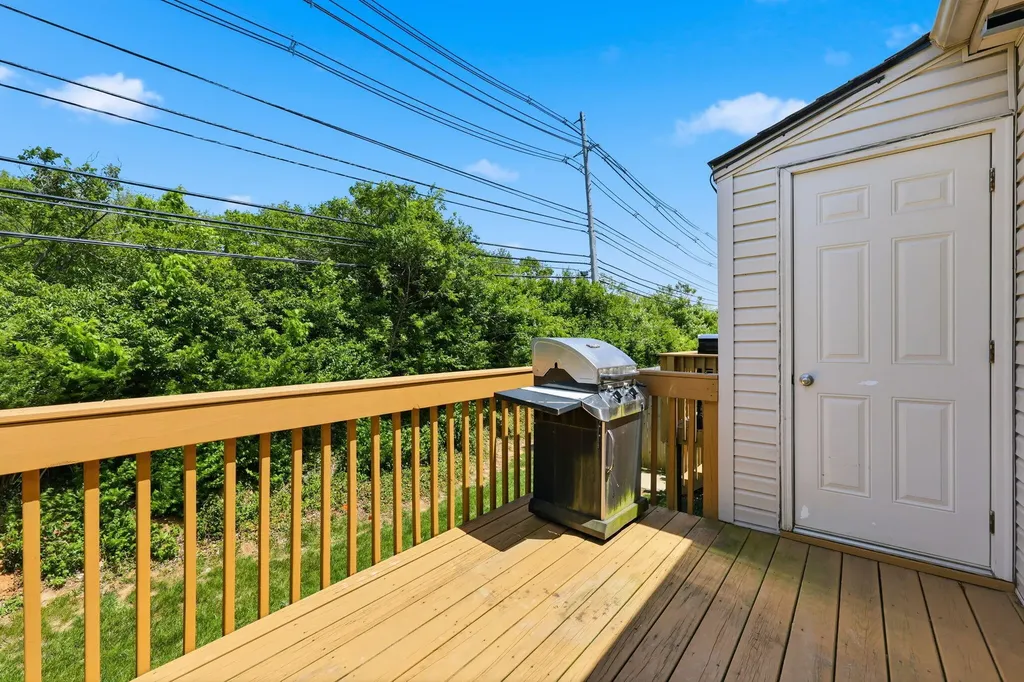 3629 Squires Woods Way Lexington KY 40515