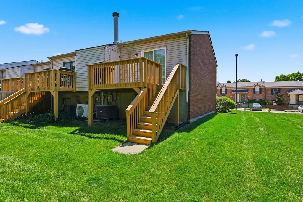 3629 Squires Woods Way Lexington KY 40515