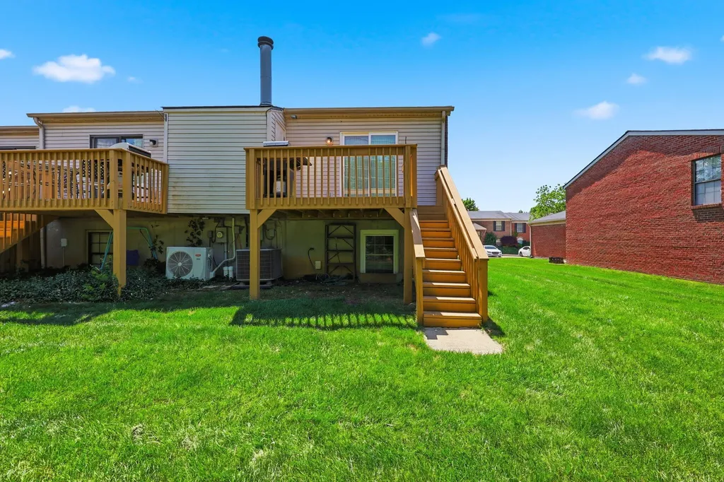 3629 Squires Woods Way Lexington KY 40515