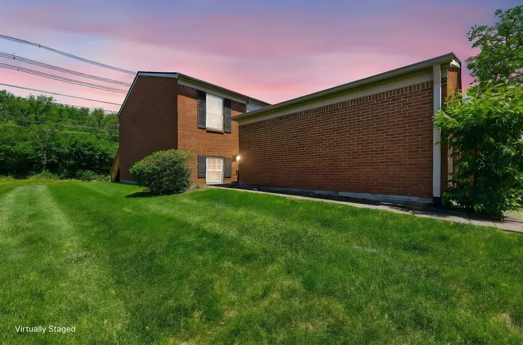 3629 Squires Woods Way Lexington KY 40515
