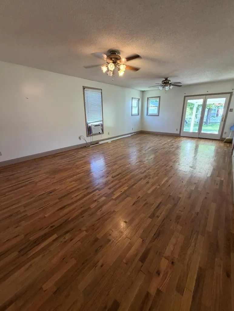 330 Sycamore Street Carlisle KY 40311