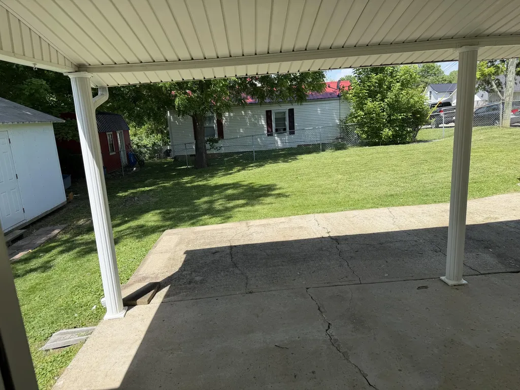 330 Sycamore Street Carlisle KY 40311