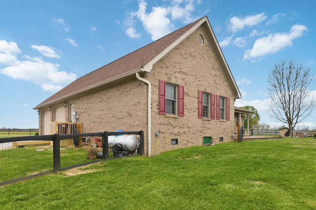 90 Denson Road Liberty KY 42539