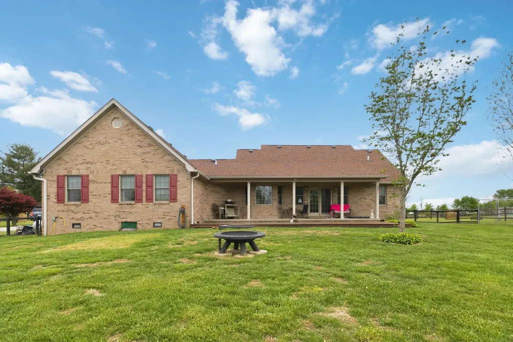 90 Denson Road Liberty KY 42539