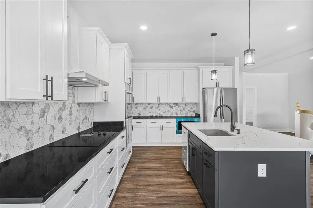 413 Weston Park Lexington KY 40515