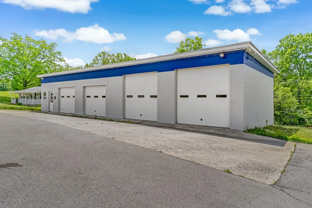 465 Devils Hollow Road Frankfort KY 40601