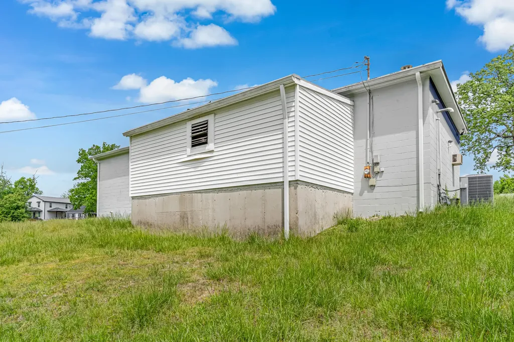 465 Devils Hollow Road Frankfort KY 40601
