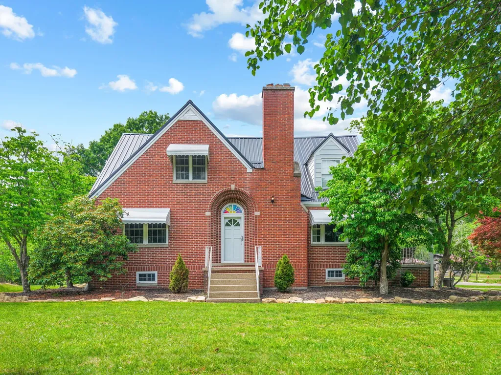 7850 Cumberland Falls Highway Corbin KY 40701