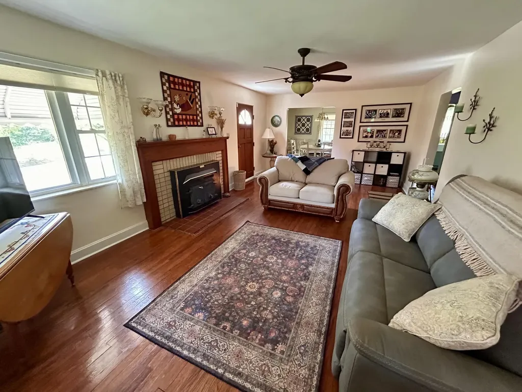 7850 Cumberland Falls Highway Corbin KY 40701