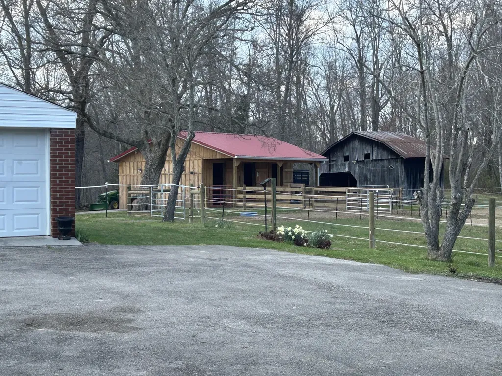 7850 Cumberland Falls Highway Corbin KY 40701