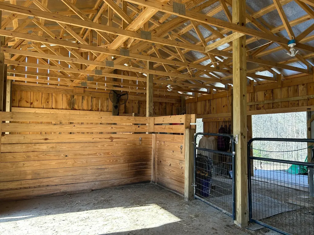 7850 Cumberland Falls Highway Corbin KY 40701