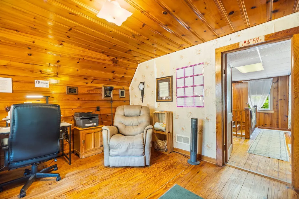 7850 Cumberland Falls Highway Corbin KY 40701