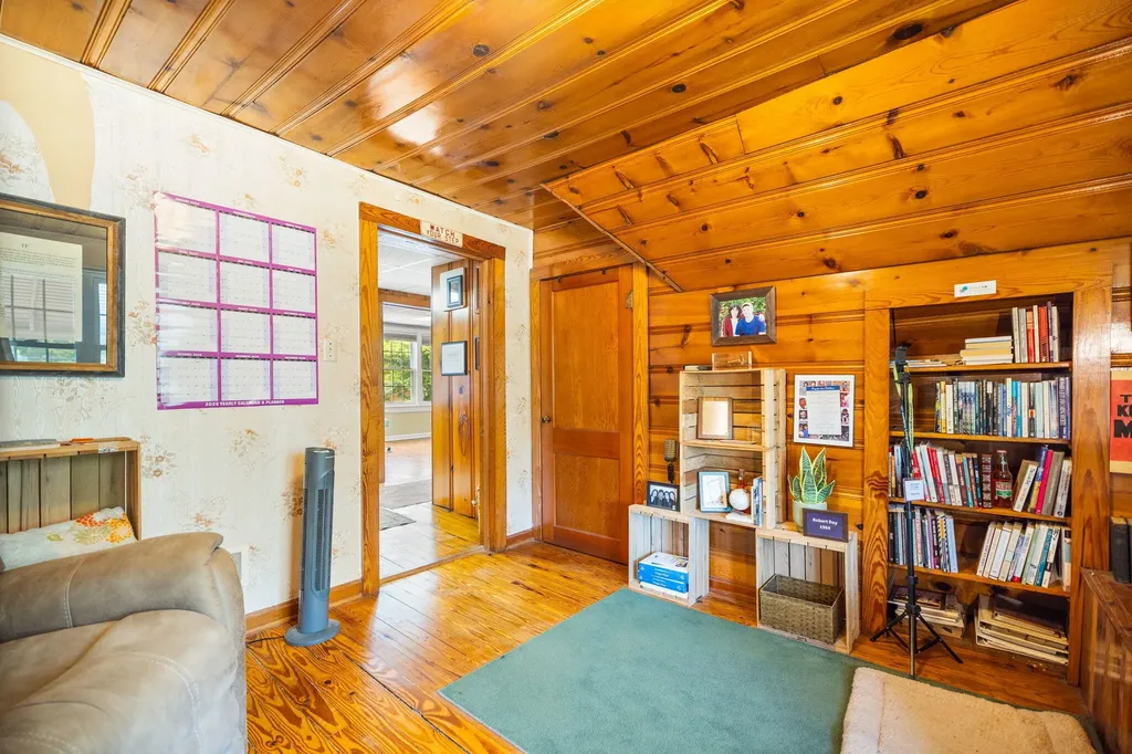 7850 Cumberland Falls Highway Corbin KY 40701