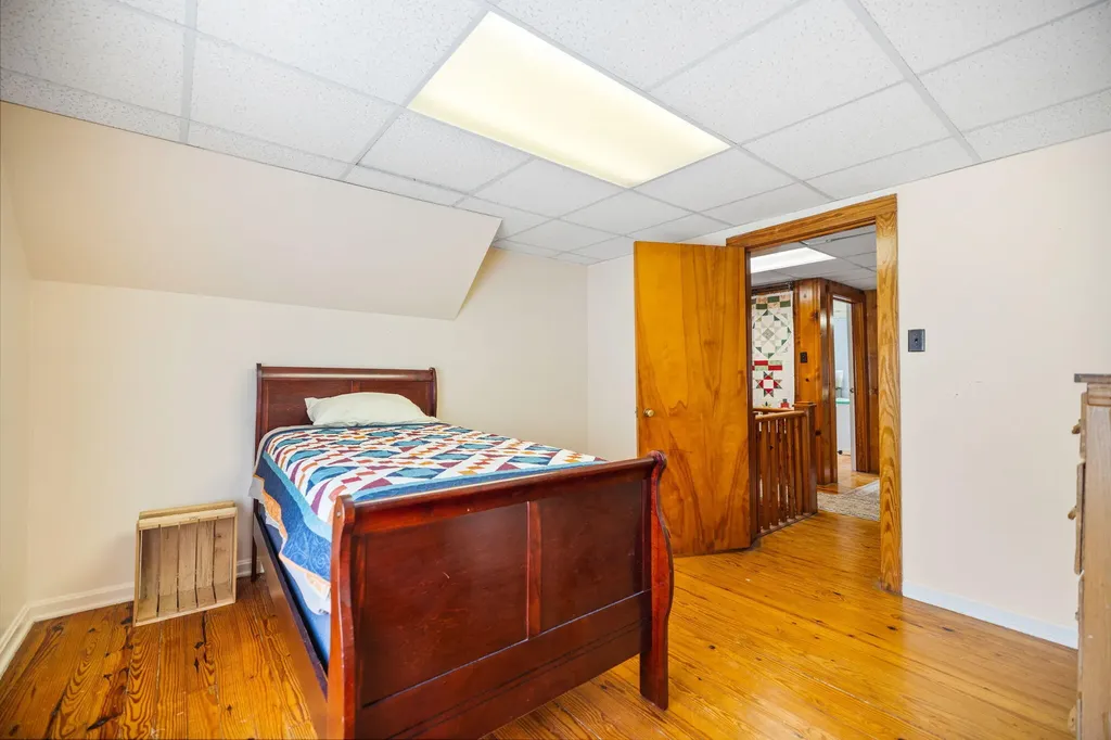 7850 Cumberland Falls Highway Corbin KY 40701