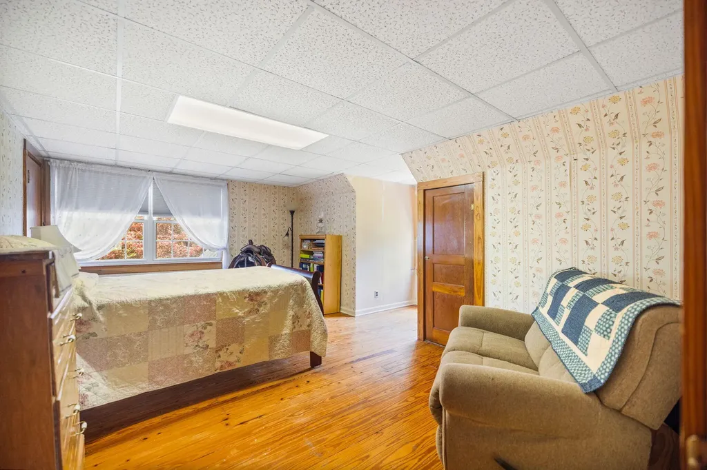 7850 Cumberland Falls Highway Corbin KY 40701