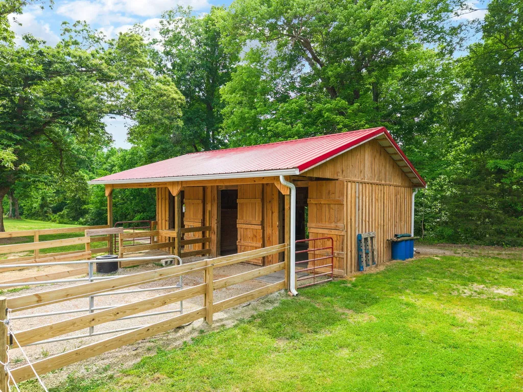 7850 Cumberland Falls Highway Corbin KY 40701