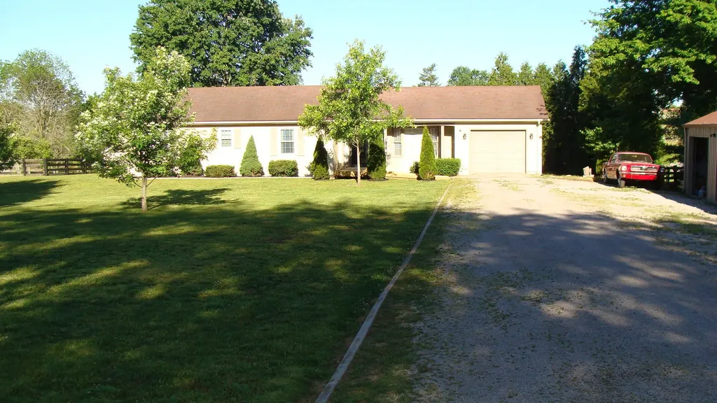 110 Trails End Harrodsburg KY 40330