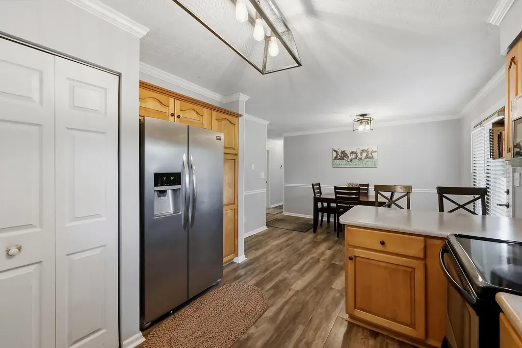 282 S Eagle Creek Drive Lexington KY 40515