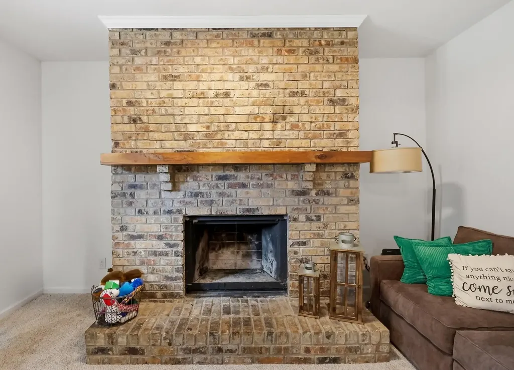 282 S Eagle Creek Drive Lexington KY 40515
