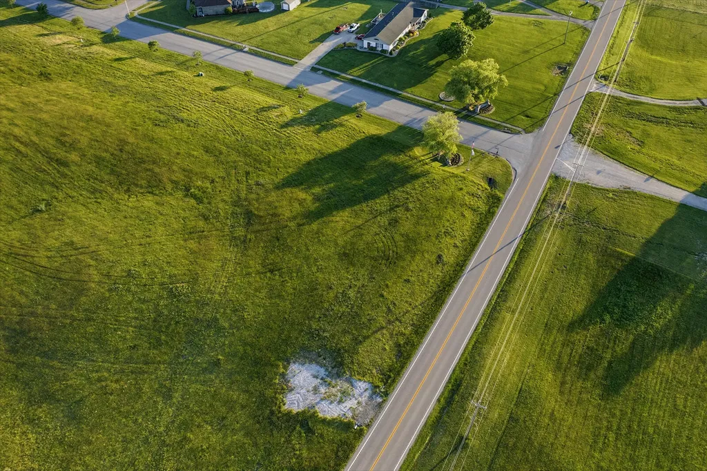 4 Nautical Way Lawrenceburg KY 40342