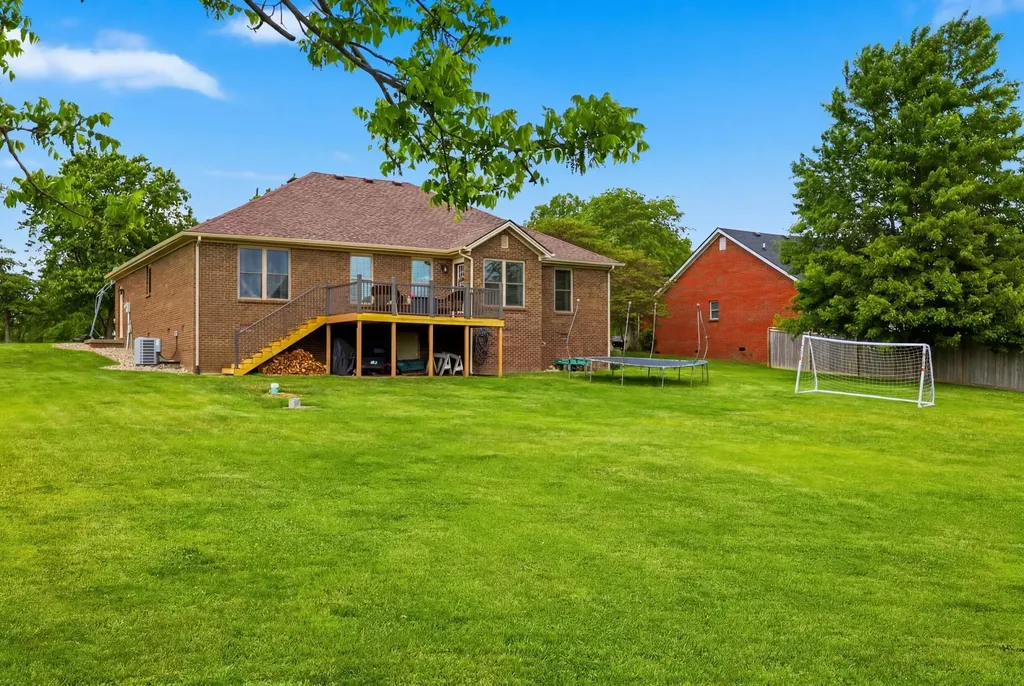 416 Hunters Run Drive Richmond KY 40475