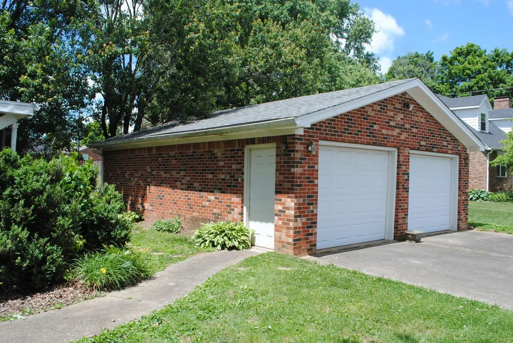 310 Dogwood Drive Stanford KY 40484