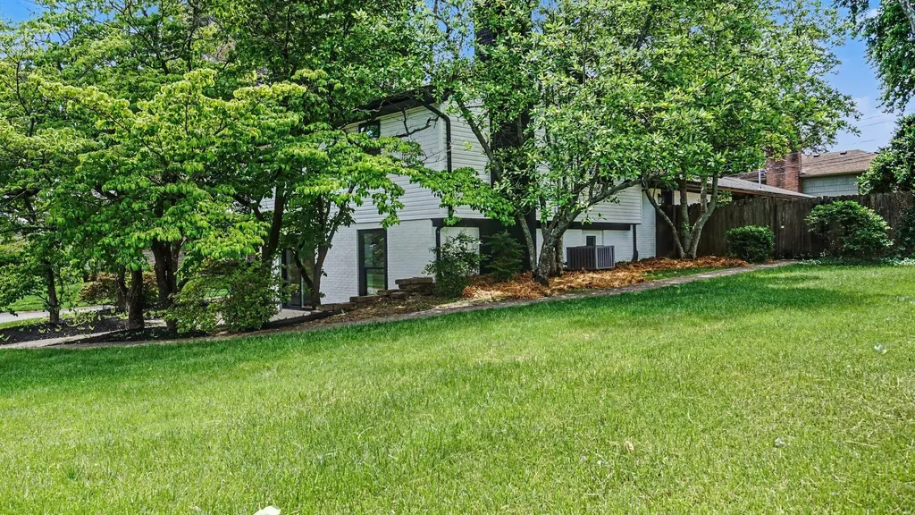 3401 Farmington Road Lexington KY 40503